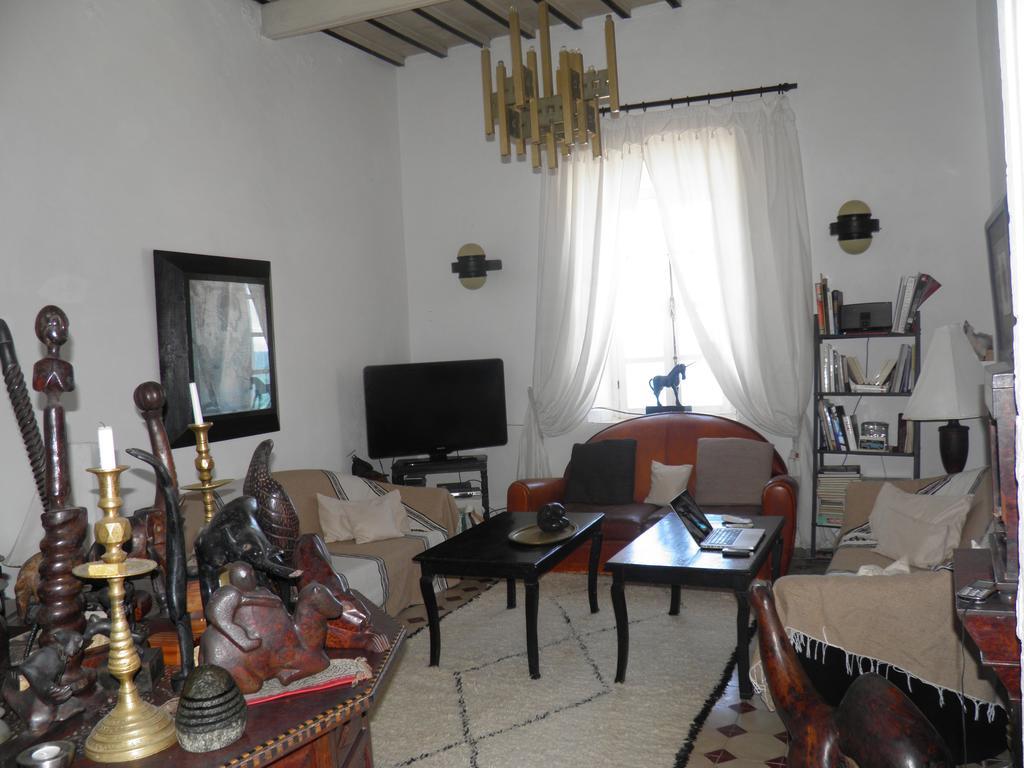 La Maison Des Artistes Suvayr Dış mekan fotoğraf